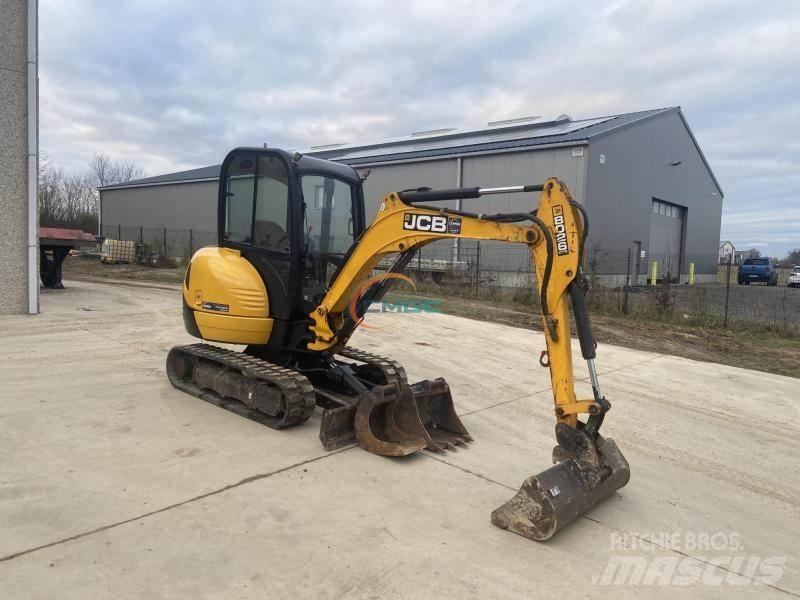 JCB 802 Escavatori gommati