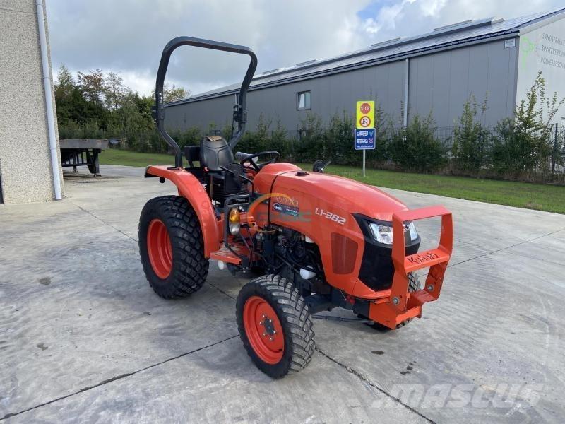 Kubota L1-382 Trattori