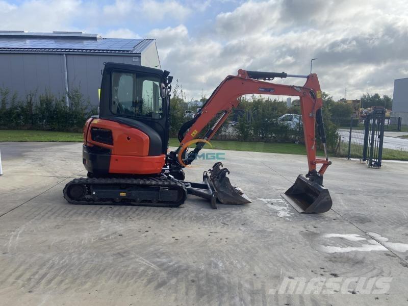 Kubota U36-4 Escavatori gommati