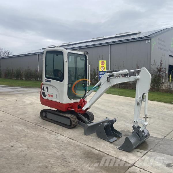 Takeuchi TB216 Escavatori gommati