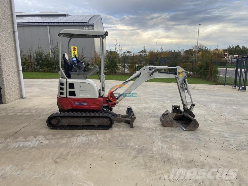 Takeuchi TB217R Escavatori gommati