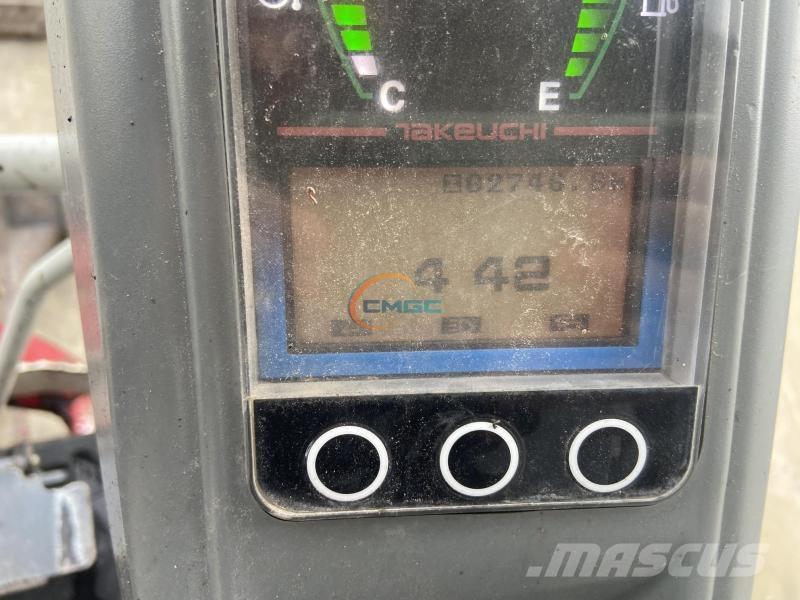 Takeuchi TB217R Escavatori gommati