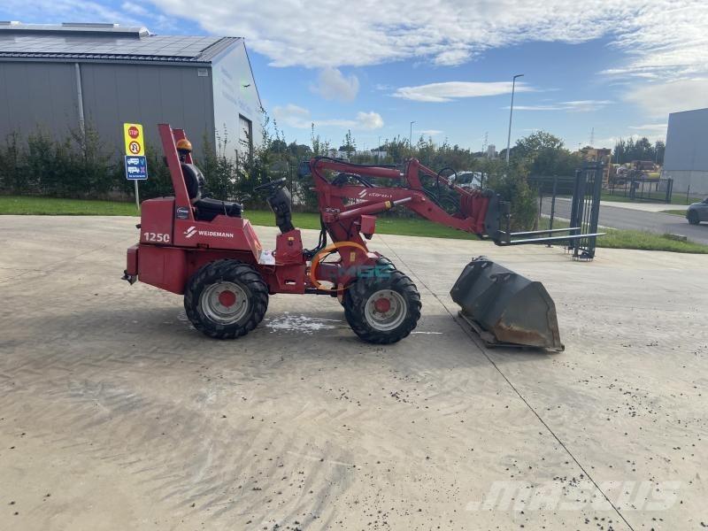 Weidemann 1250 Pale gommate