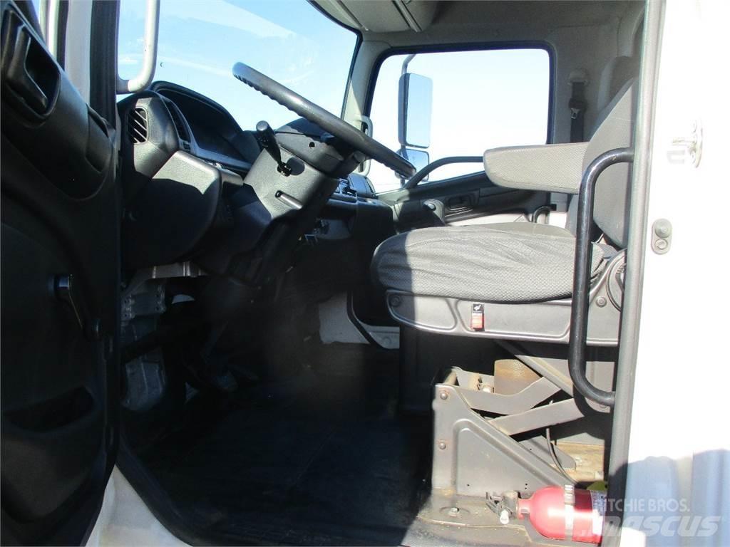 Hino 268 Camion ribaltabili