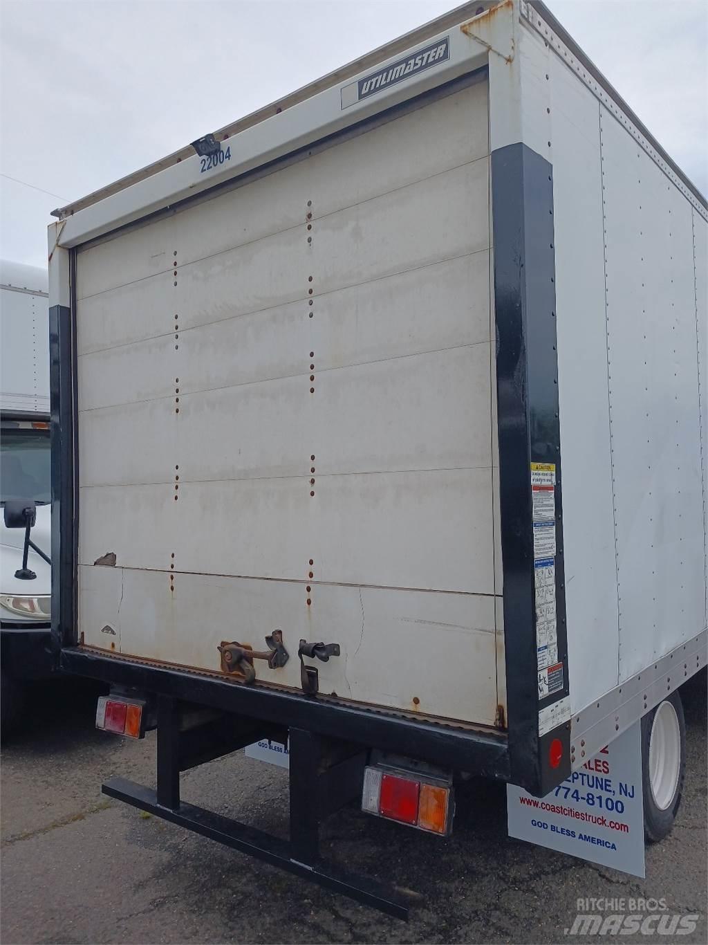 Isuzu NQR Camion cassonati