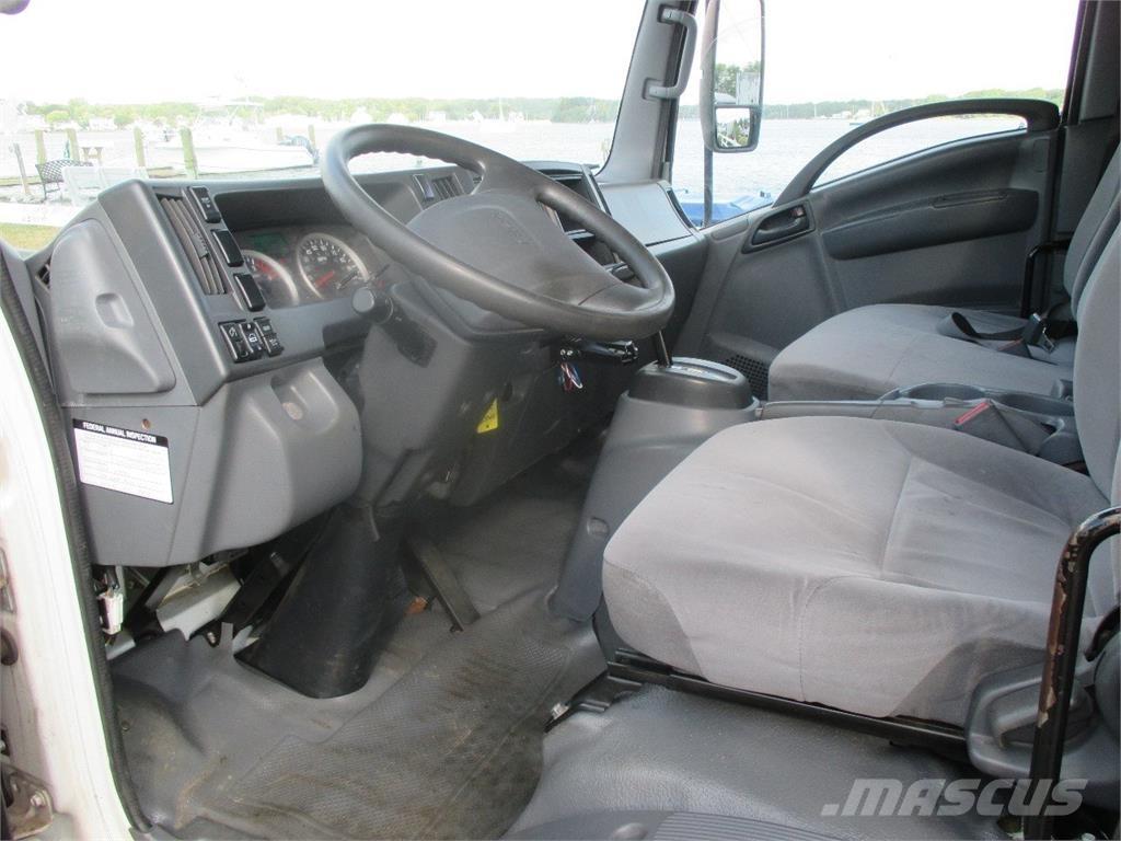 Isuzu NQR Camion altro