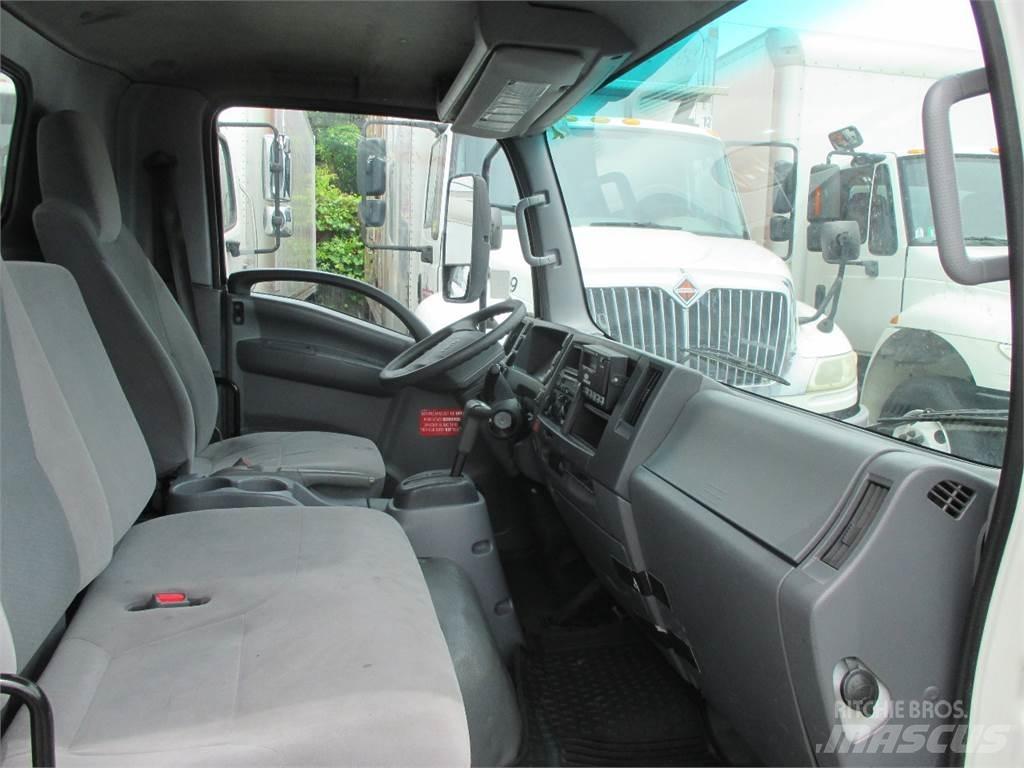 Isuzu NRR Camion a temperatura controllata