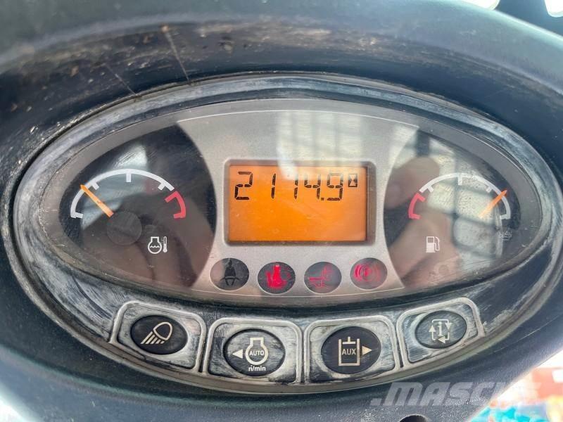 Bobcat T590 HF Mini pale