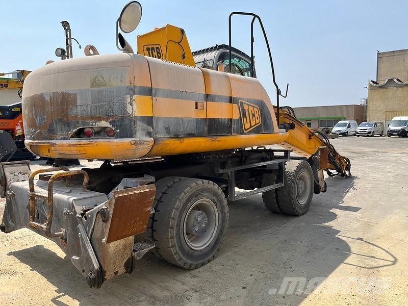 JCB JS200W Movimentazione rifiuti