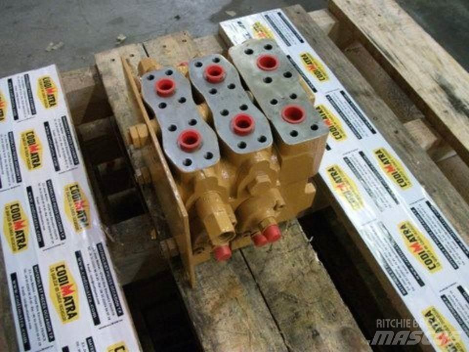 CASE 888P Componenti idrauliche