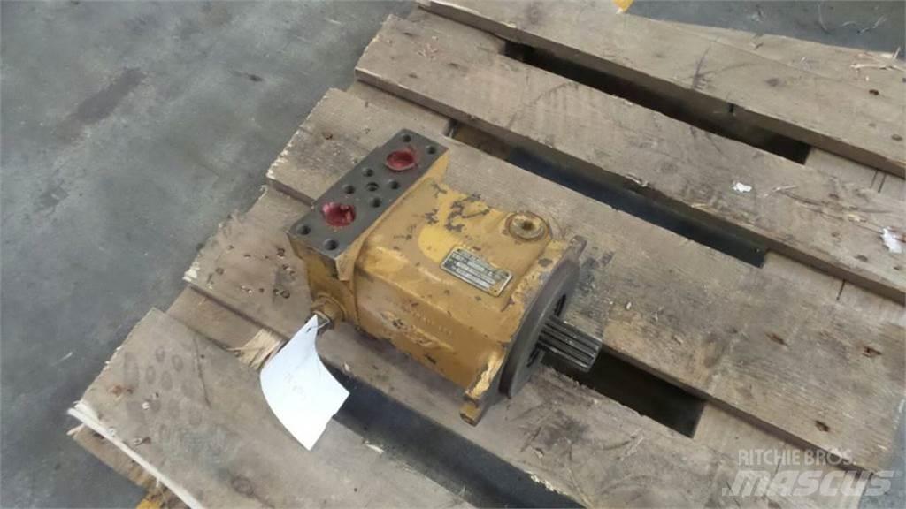 CAT 211B Componenti idrauliche