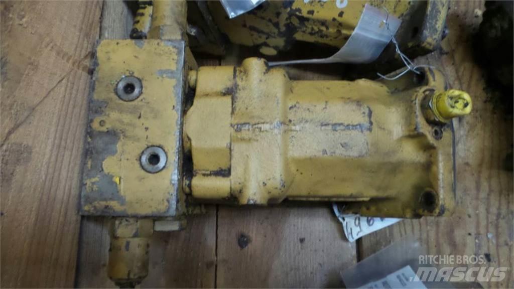 CAT 211B Componenti idrauliche
