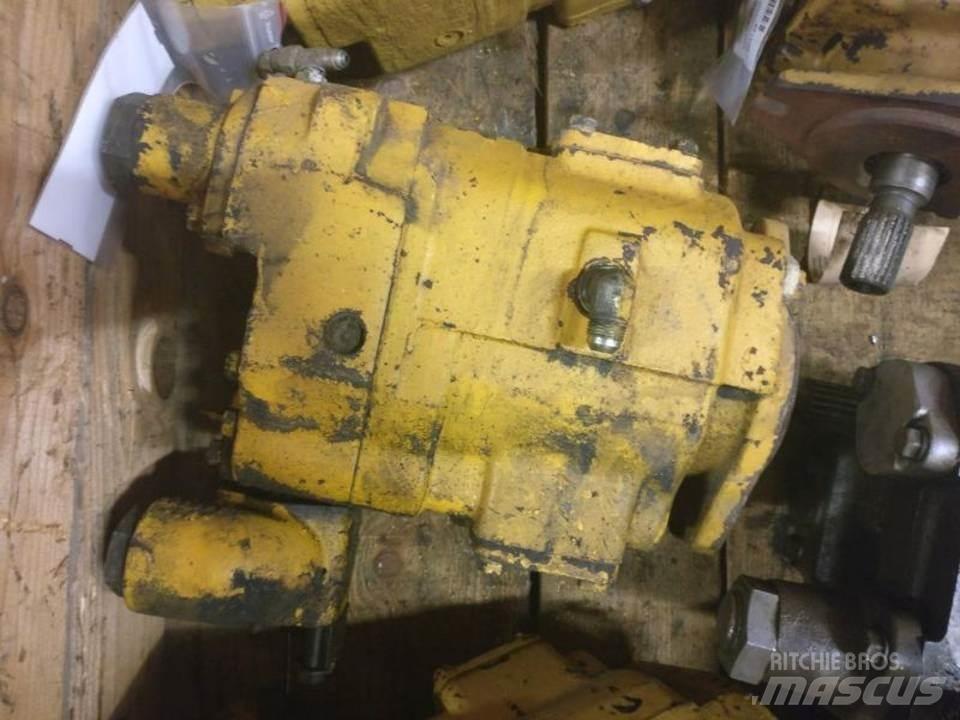 CAT 215 Componenti idrauliche