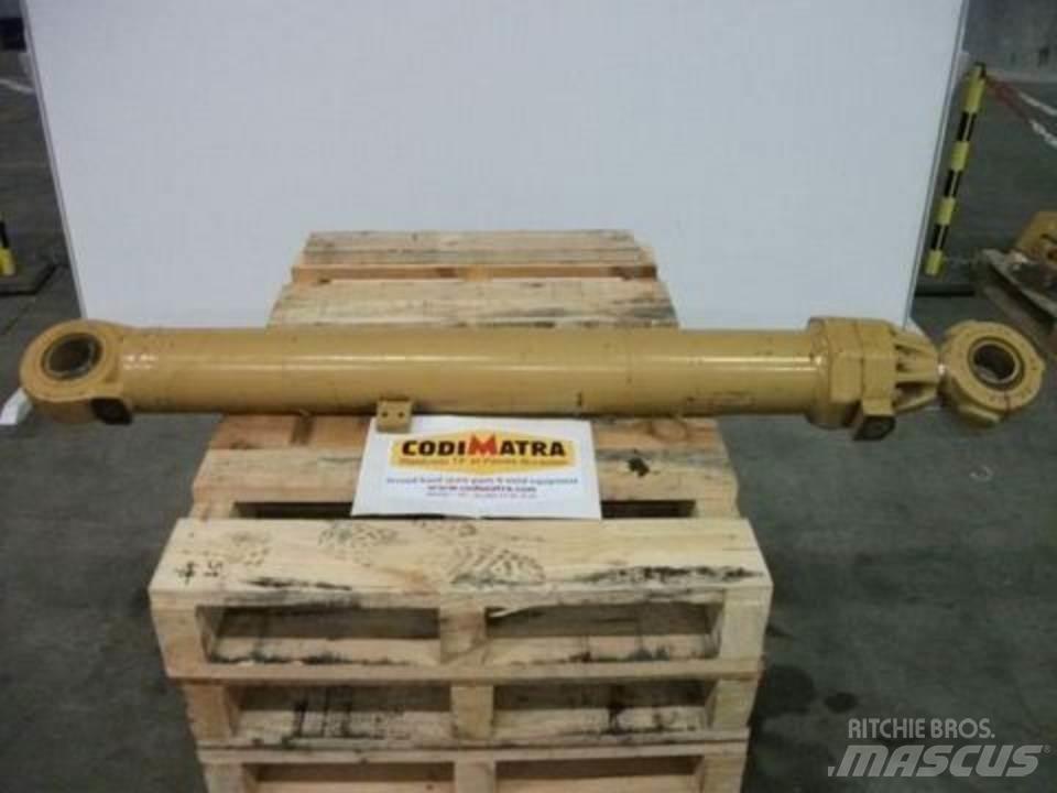 CAT 215 Componenti idrauliche