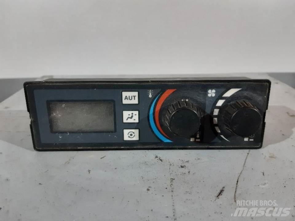 CAT 312CL Cabine e interni