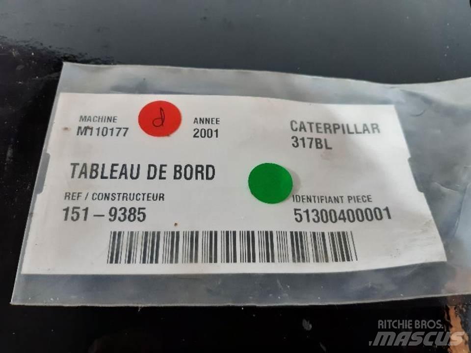 CAT 317BL Cabine e interni