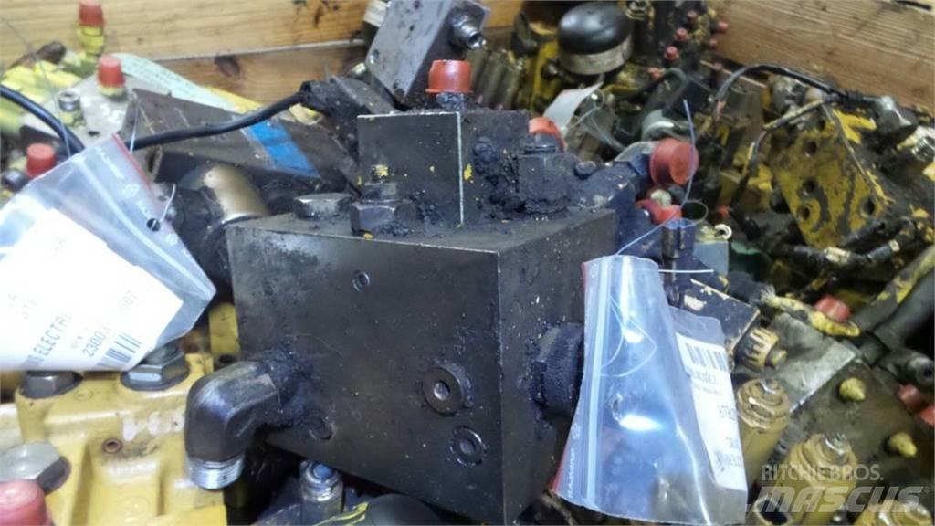 CAT 318C Componenti idrauliche