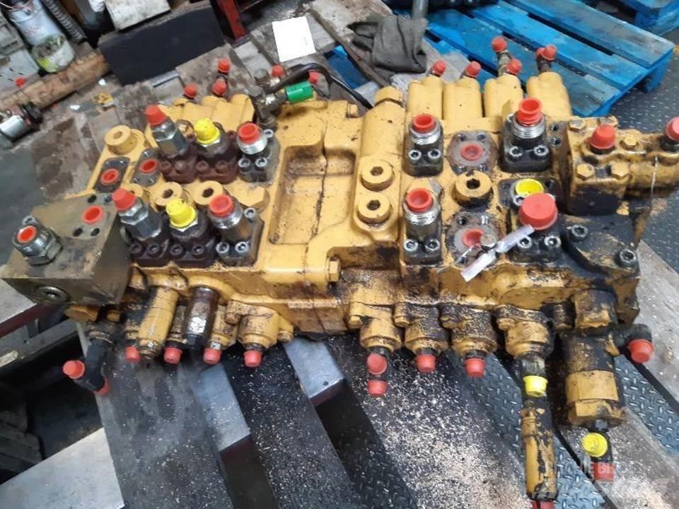 CAT 320B Componenti idrauliche