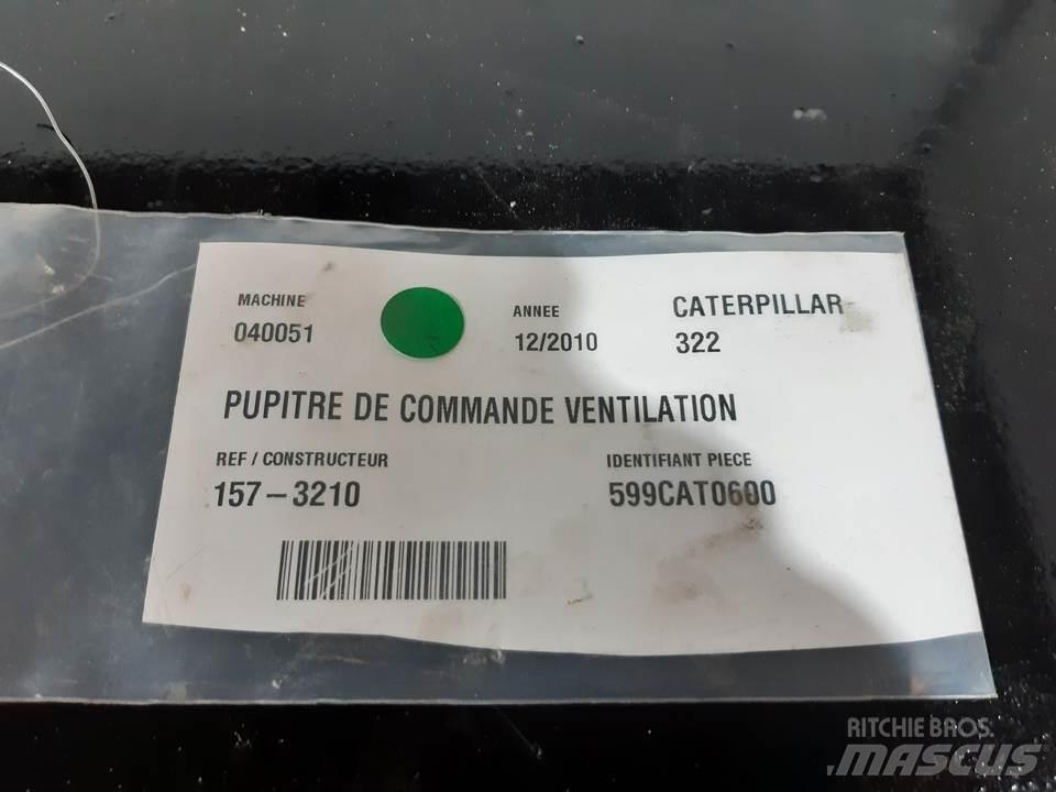 CAT 322 Cabine e interni