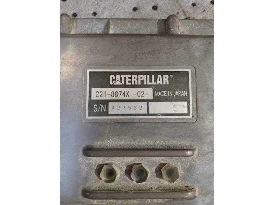 CAT 325D Cabine e interni