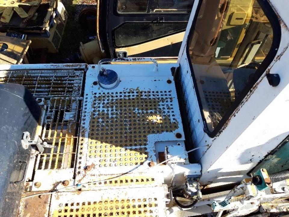 CAT 325LN Cabine e interni