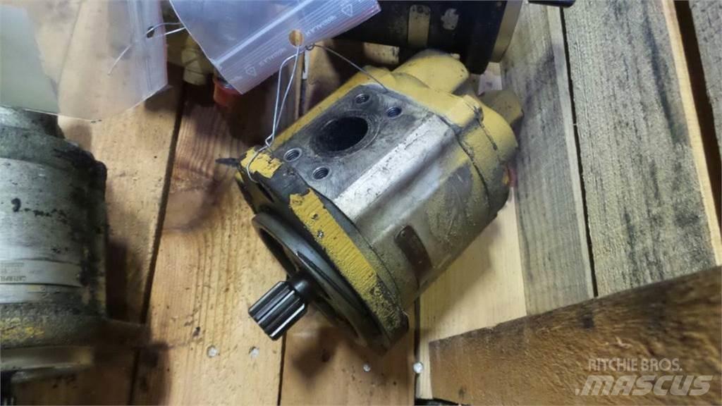 CAT 330 Componenti idrauliche