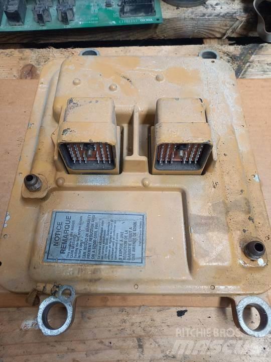 CAT 345C Cabine e interni