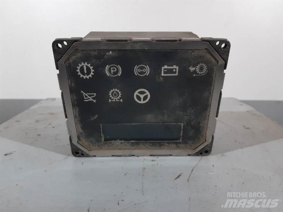 CAT 725 Cabine e interni