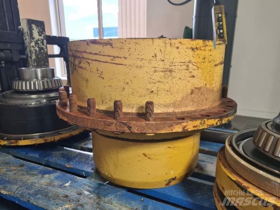 CAT 735 Trasmissione