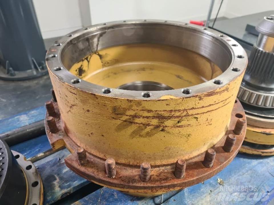 CAT 735 Trasmissione