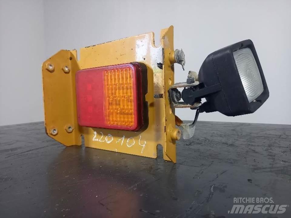 CAT 770 Cabine e interni
