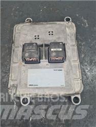 CAT 771D Cabine e interni