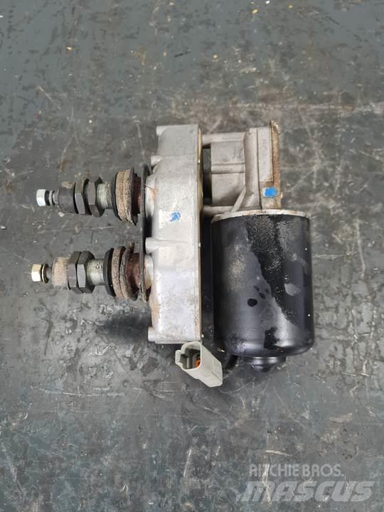 CAT 771D Cabine e interni