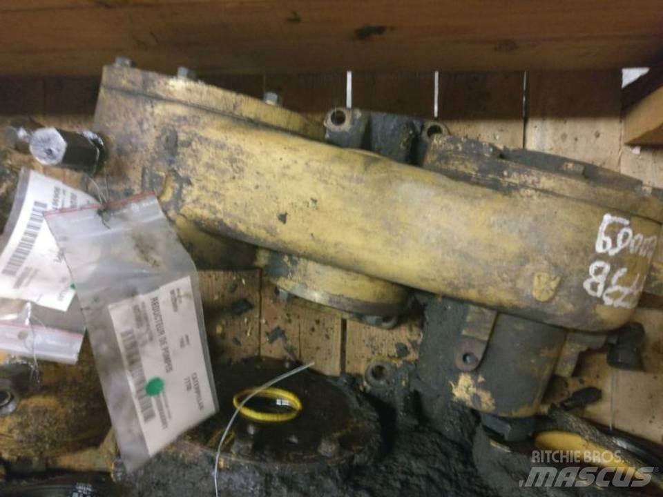 CAT 773B Componenti idrauliche