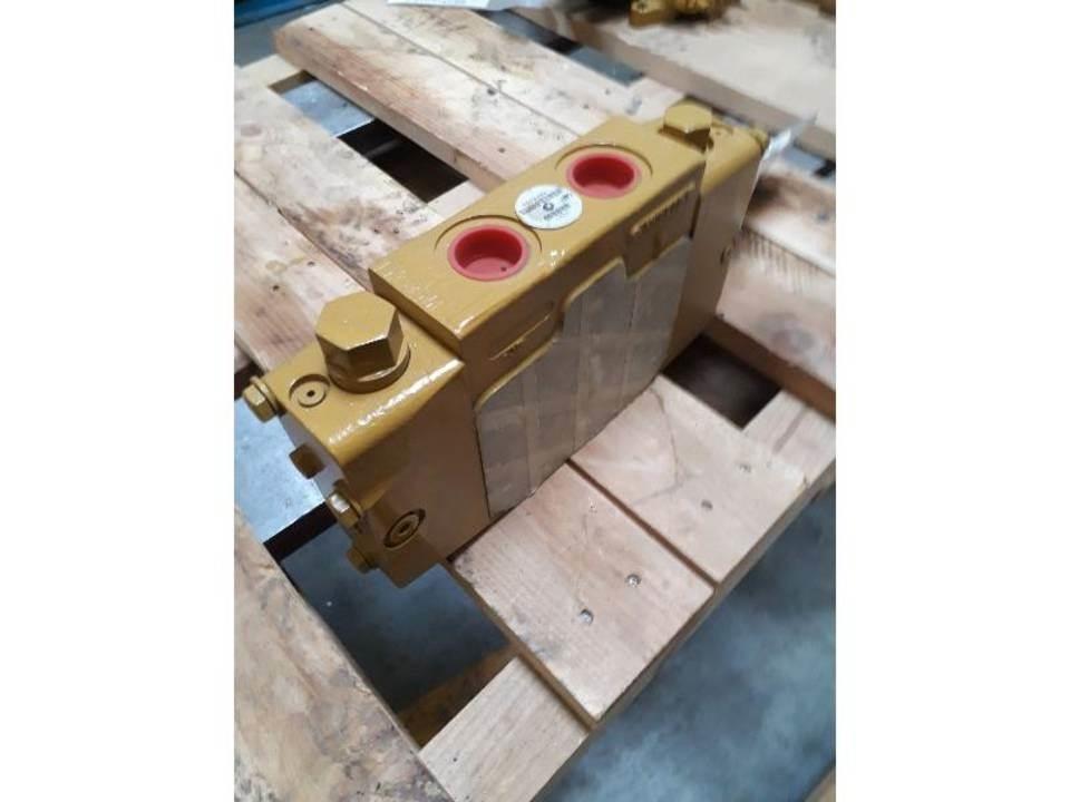 CAT 924G Componenti idrauliche