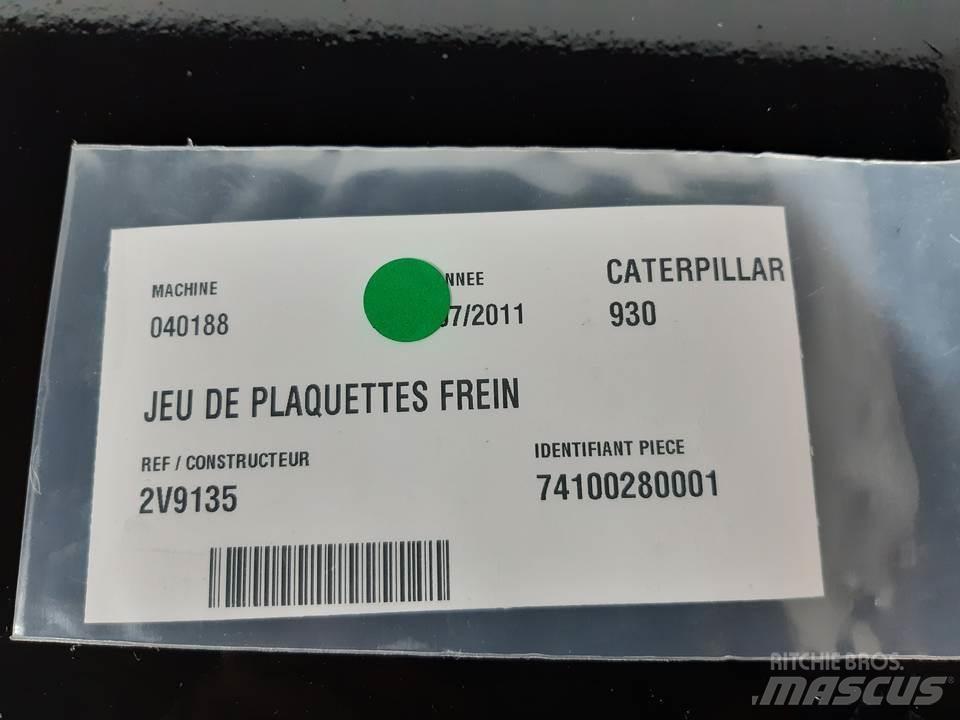 CAT 930 Catene, cingoli e sottocarro