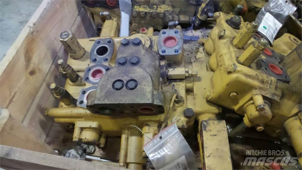 CAT 963 Componenti idrauliche