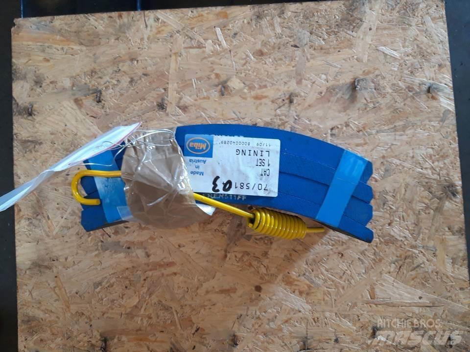 CAT 966D Catene, cingoli e sottocarro