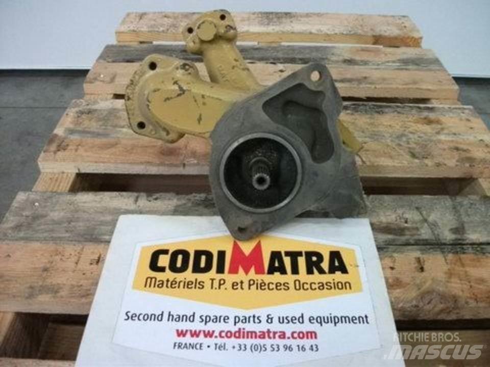 CAT D4H Componenti idrauliche
