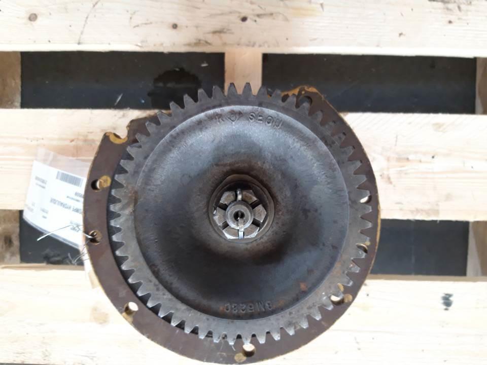 CAT D7E Componenti idrauliche