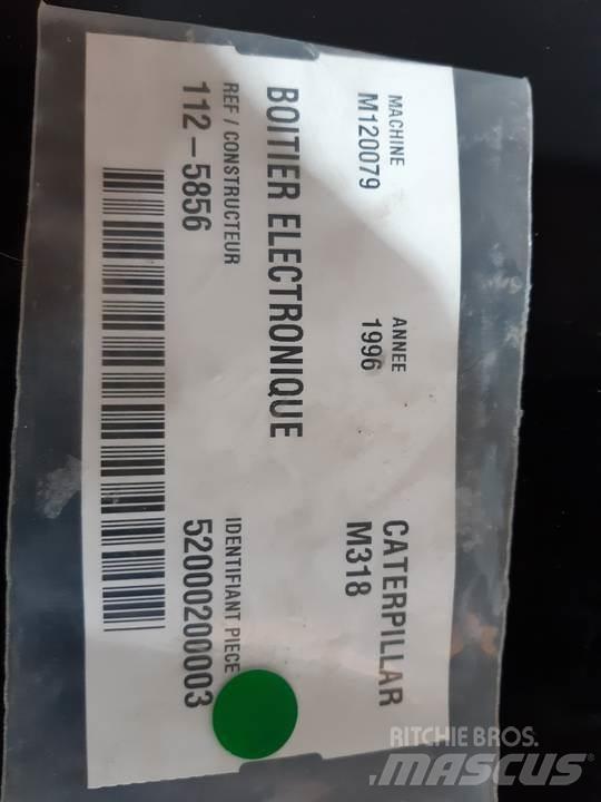 CAT M318 Cabine e interni