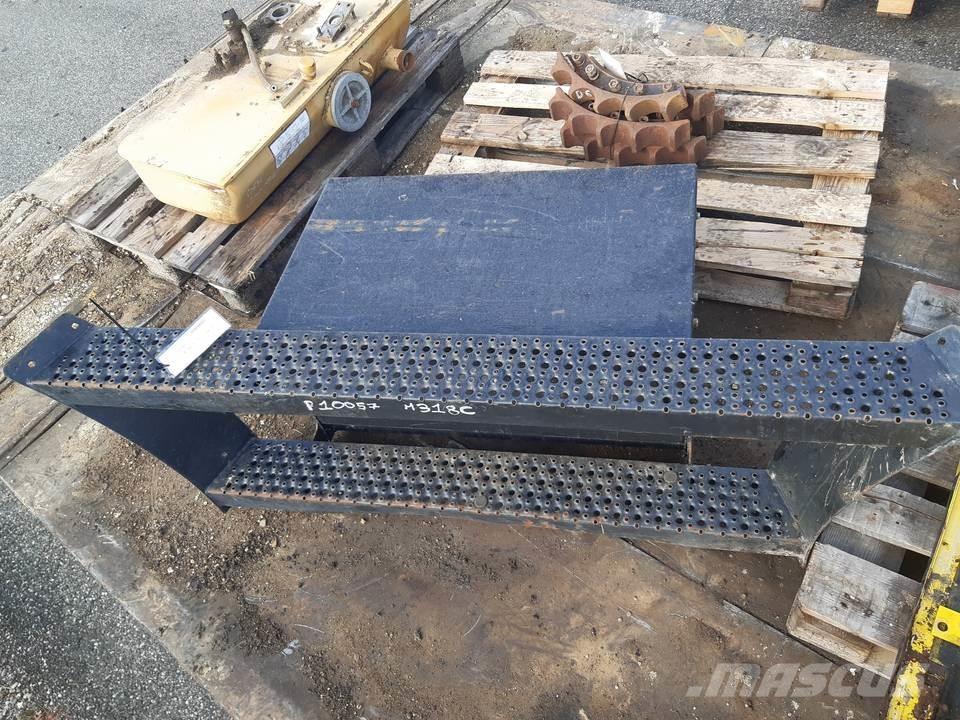 CAT M318C Cabine e interni