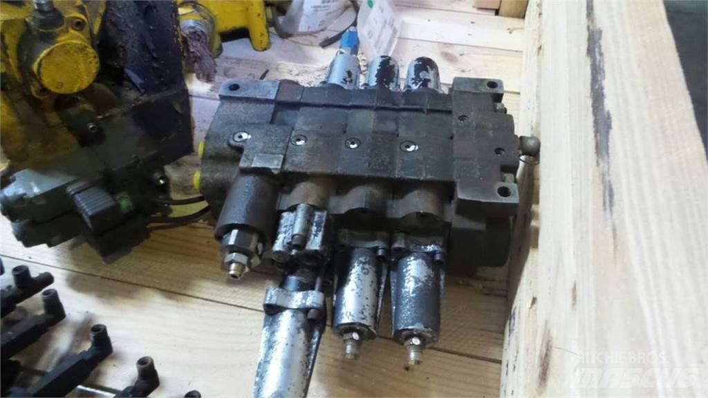 JCB 416HT Componenti idrauliche