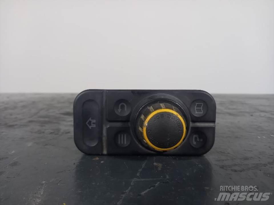 JCB 51R-1 Cabine e interni