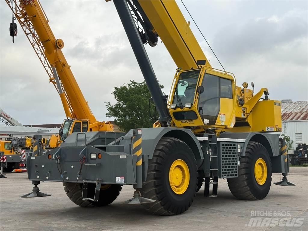 Grove RT880E Gru per terreni difficili