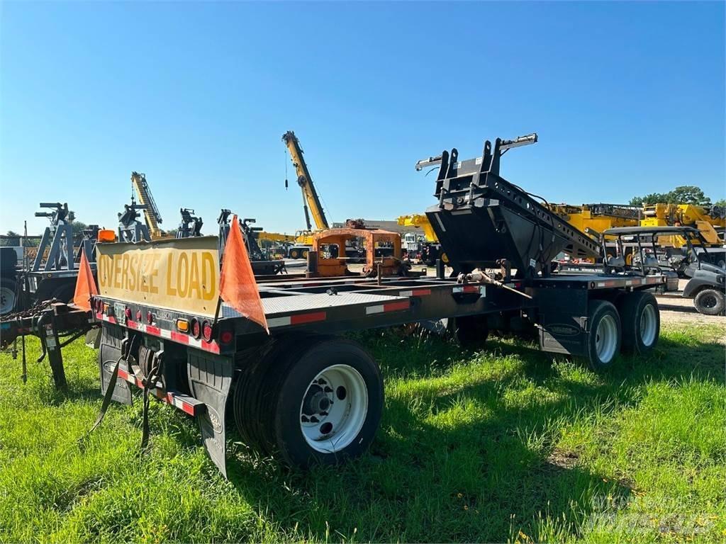 Nelson  Carrelli Trailers