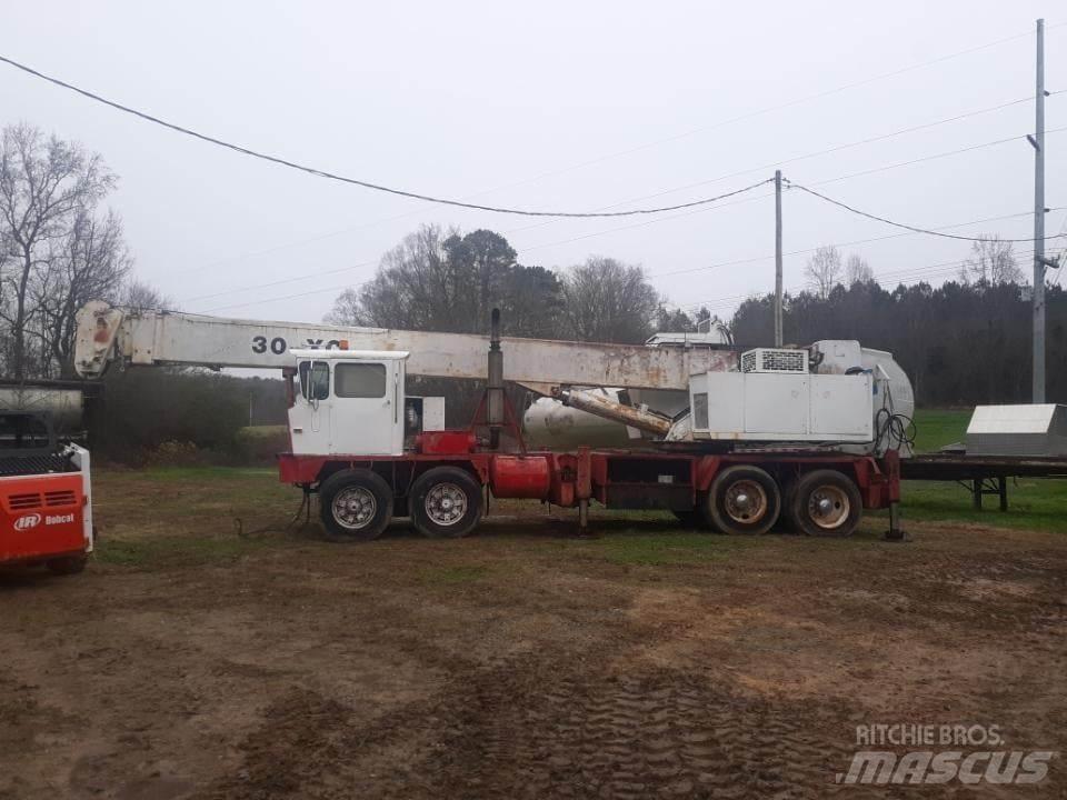 Bucyrus-Erie 30-XC Gru per tutti i terreni