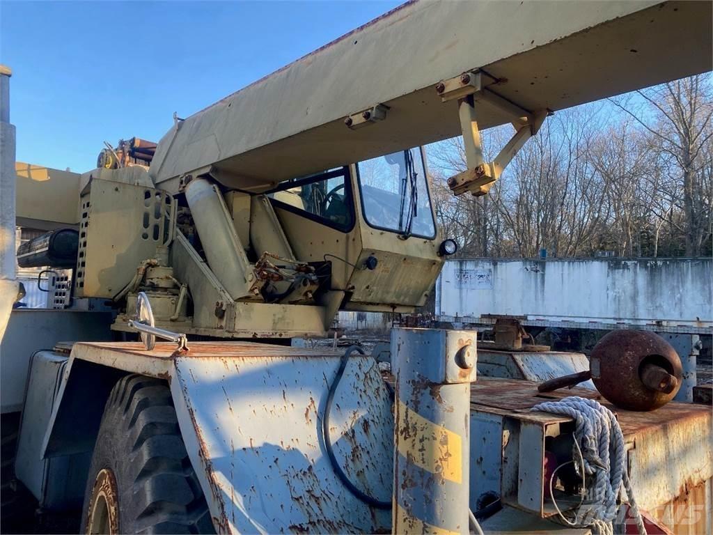 Grove RT525C Gru per terreni difficili