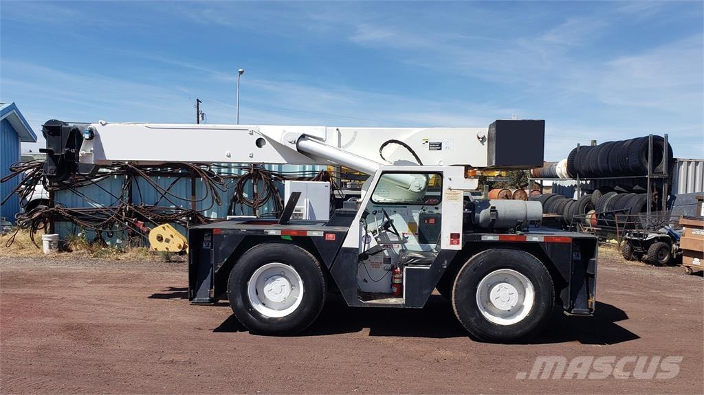 Shuttlelift 5540 Gru per terreni difficili