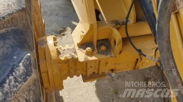 CAT 908 Pale gommate